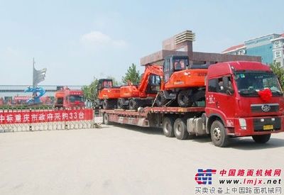 恒特重工攜多款產品亮相上海寶馬展